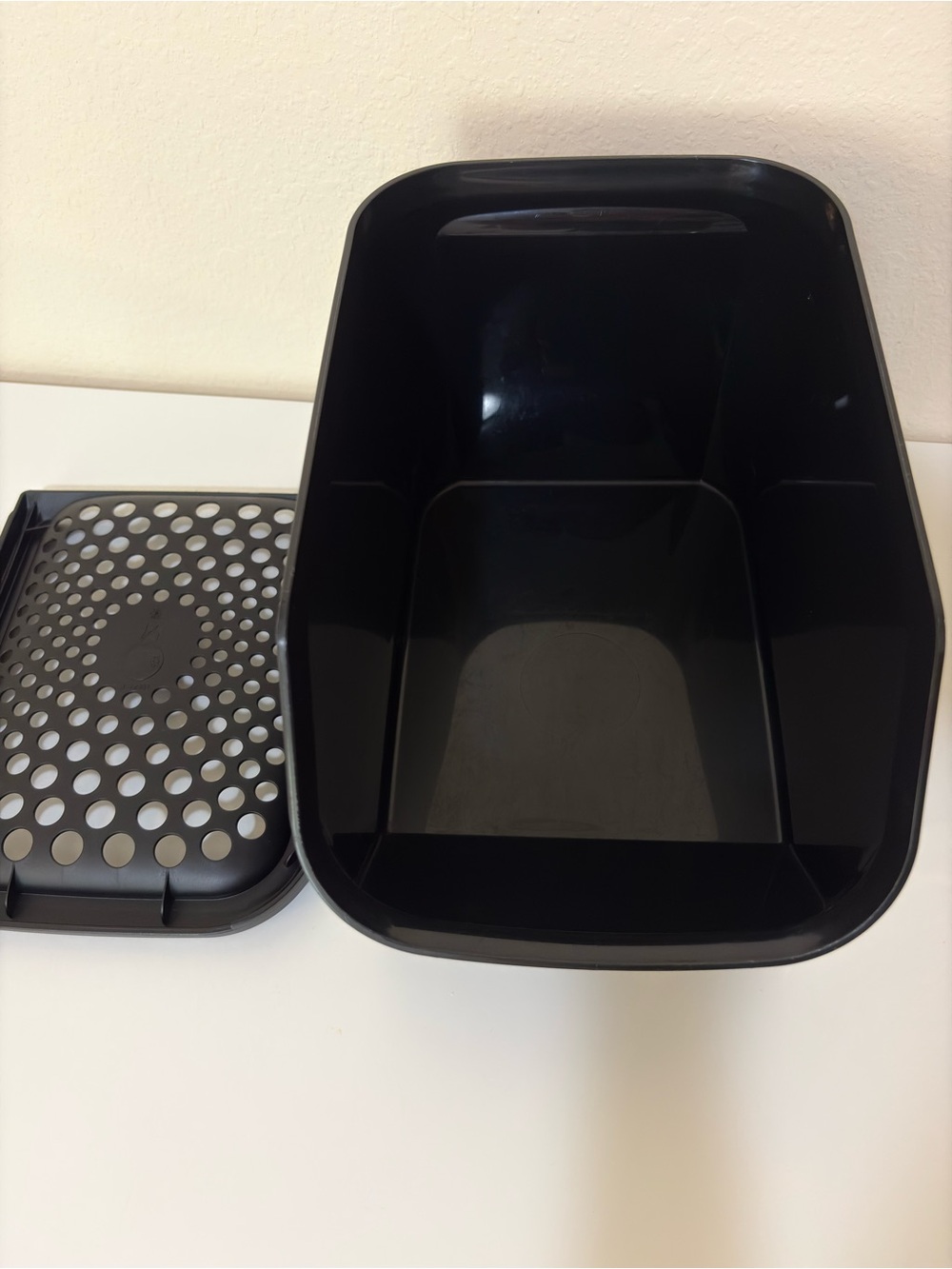 Tupperware Onion & Garlic
Smart® Container - Picture 10 of 15